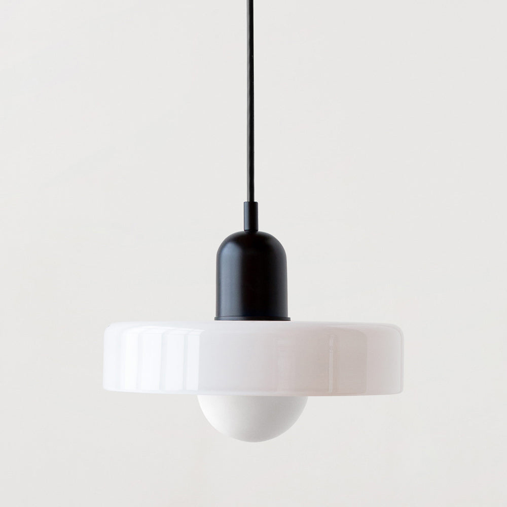 Lampă suspendată din sticlă colorată, design Bauhaus